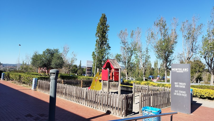 Área De Servicio Montblanc