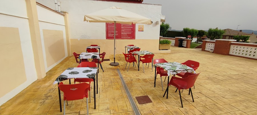 Chill & Tapes Montblanc - Bar Piscina Municipal Montblanc