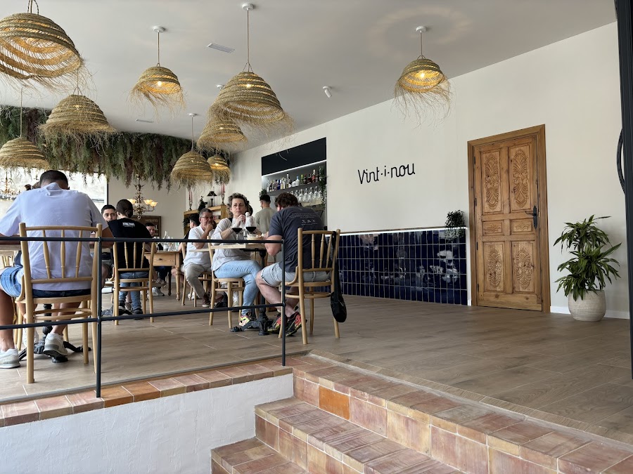 Vint-i-nou Gastrobar